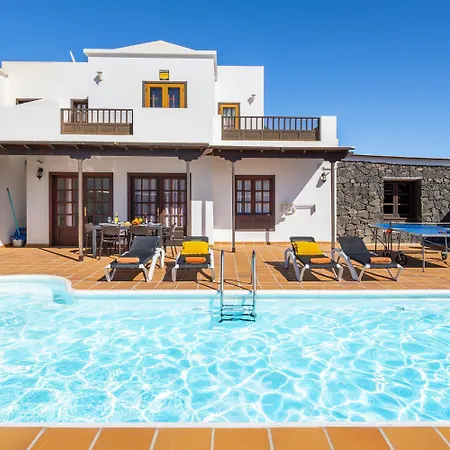 Villa Salar *