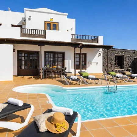 Salar Villa *